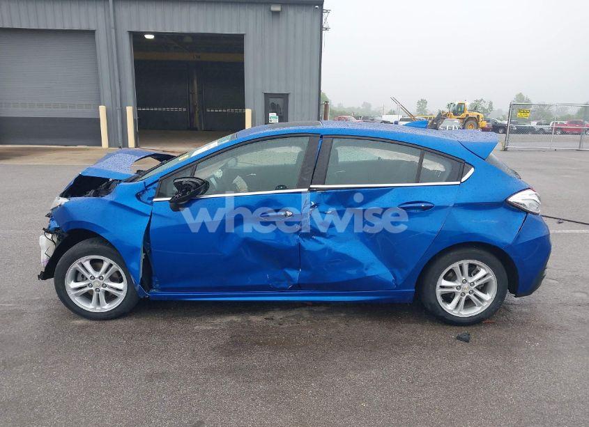 Photo 14 of 2017 Chevrolet Cruze LT AUTO (VIN 3G1BE6SM7HS532680)