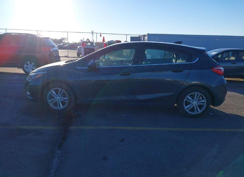 Photo 14 of 2017 Chevrolet Cruze LT AUTO (VIN 3G1BE6SM7HS535255)