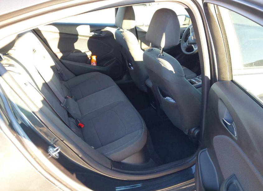 Photo 8 of 2017 Chevrolet Cruze LT AUTO (VIN 3G1BE6SM7HS535255)