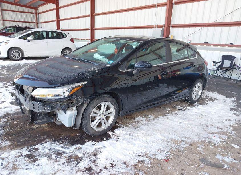 Photo 2 of 2017 Chevrolet Cruze LT AUTO (VIN 3G1BE6SM7HS538575)
