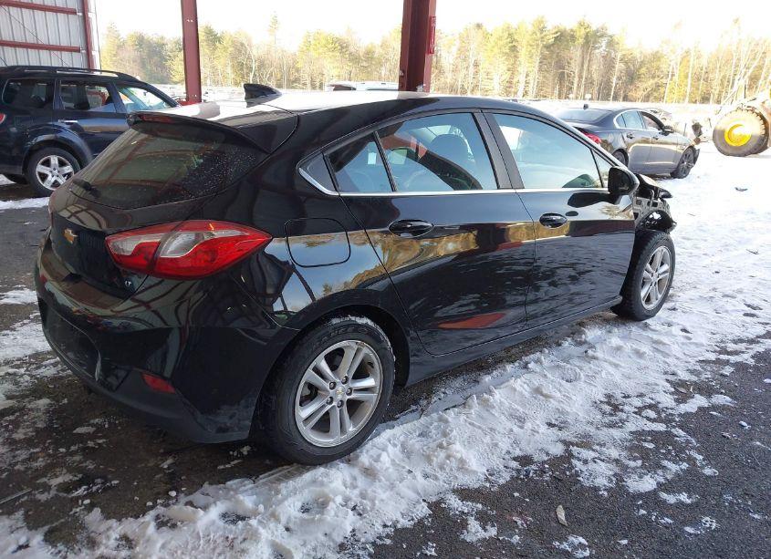 Photo 4 of 2017 Chevrolet Cruze LT AUTO (VIN 3G1BE6SM7HS538575)