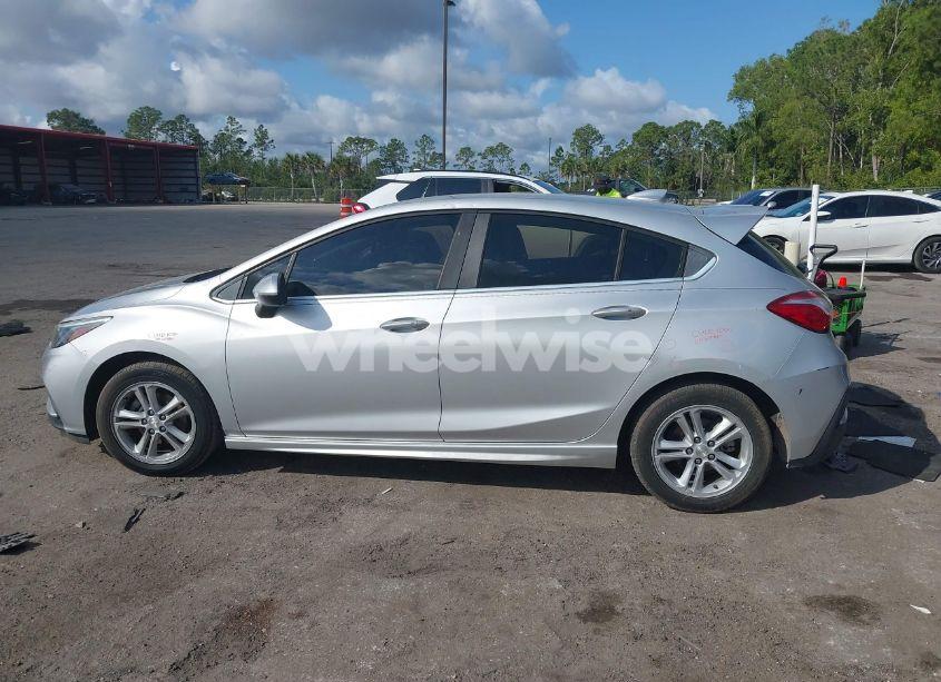 Photo 14 of 2017 Chevrolet Cruze LT AUTO (VIN 3G1BE6SM7HS546448)