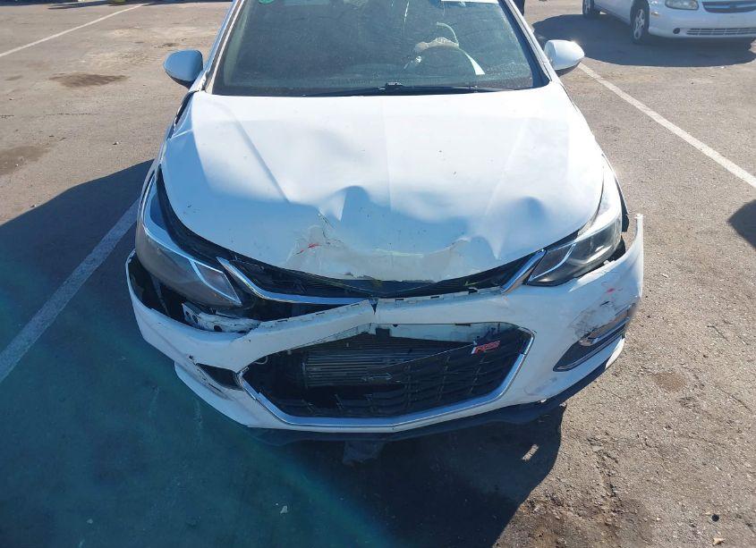 Photo 6 of 2017 Chevrolet Cruze LT AUTO (VIN 3G1BE6SM7HS585847)