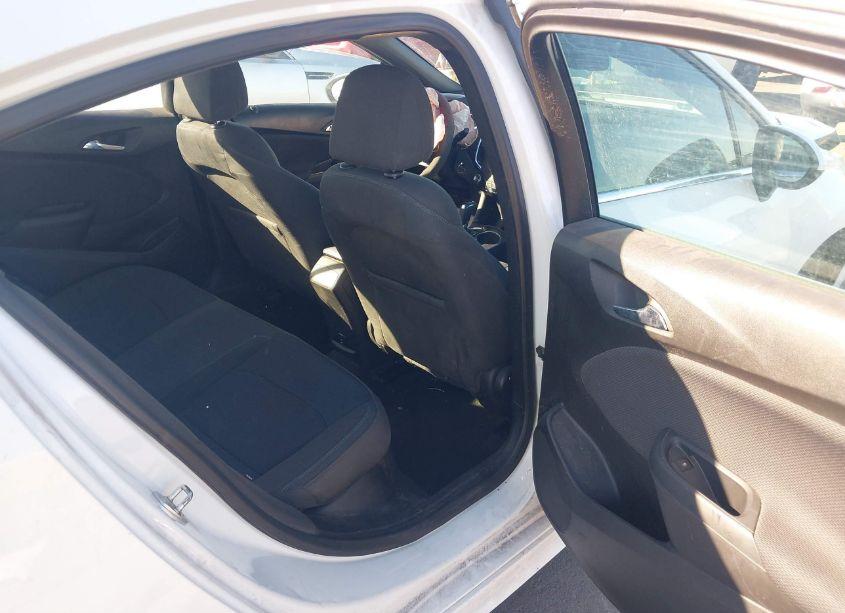 Photo 8 of 2017 Chevrolet Cruze LT AUTO (VIN 3G1BE6SM7HS585847)