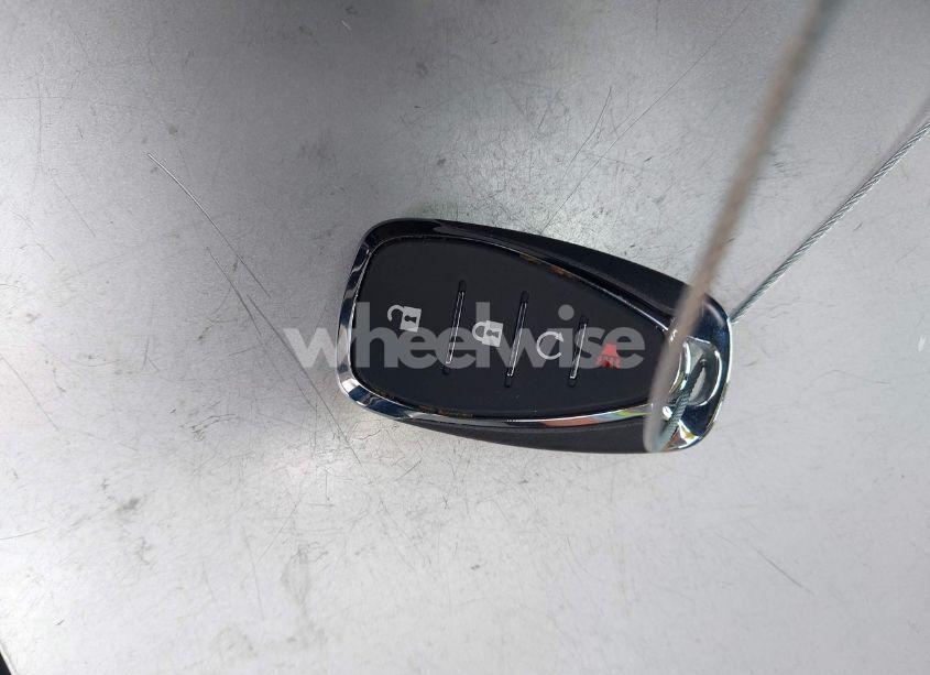 Photo 11 of 2018 Chevrolet Cruze LT AUTO (VIN 3G1BE6SM7JS653196)