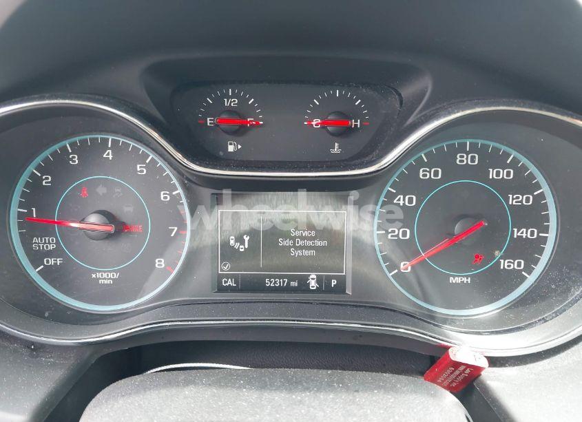 Photo 7 of 2018 Chevrolet Cruze LT AUTO (VIN 3G1BE6SM7JS653196)