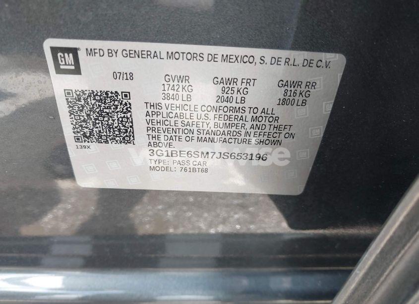 Photo 9 of 2018 Chevrolet Cruze LT AUTO (VIN 3G1BE6SM7JS653196)