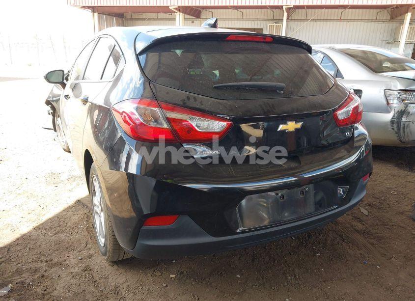 Photo 3 of 2017 Chevrolet Cruze LT AUTO (VIN 3G1BE6SM8HS509005)