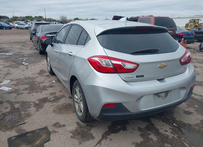 Photo 3 of 2017 Chevrolet Cruze LT AUTO (VIN 3G1BE6SM8HS510879)