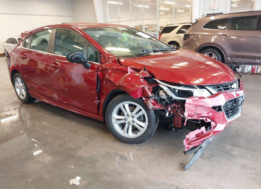 2017 Chevrolet Cruze LT AUTO (VIN 3G1BE6SM8HS598039) main photo