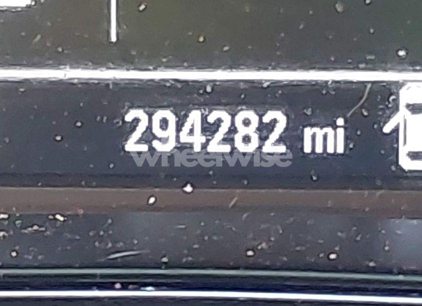 Photo 15 of 2018 Chevrolet Cruze LT AUTO (VIN 3G1BE6SM8JS602757)