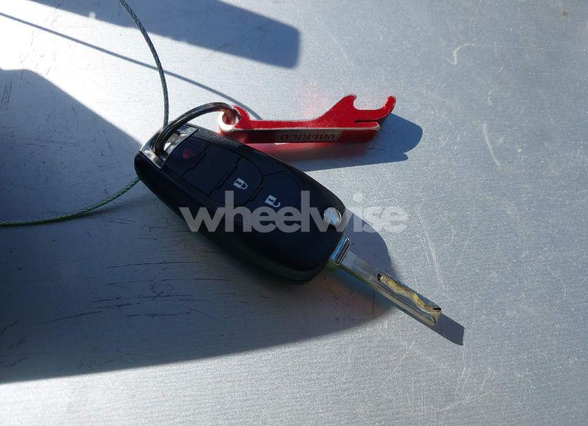 Photo 11 of 2018 Chevrolet Cruze LT AUTO (VIN 3G1BE6SM8JS648752)