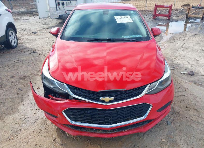 Photo 13 of 2018 Chevrolet Cruze LT AUTO (VIN 3G1BE6SM8JS651909)