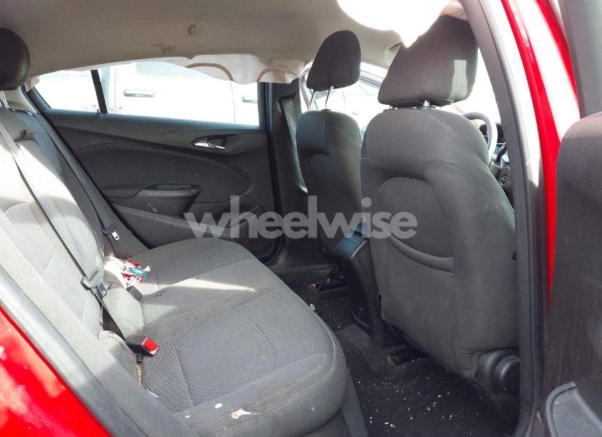 Photo 8 of 2018 Chevrolet Cruze LT AUTO (VIN 3G1BE6SM8JS651909)