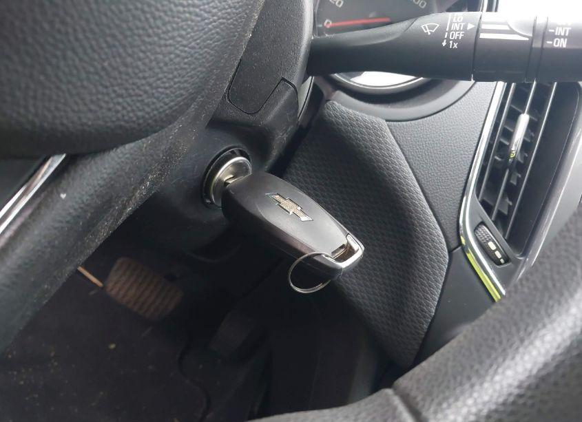 Photo 11 of 2019 Chevrolet Cruze LT (VIN 3G1BE6SM8KS599473)