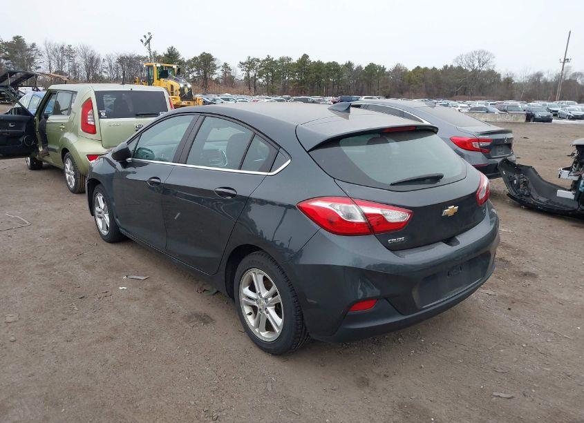 Photo 3 of 2017 Chevrolet Cruze LT AUTO (VIN 3G1BE6SM9HS615057)