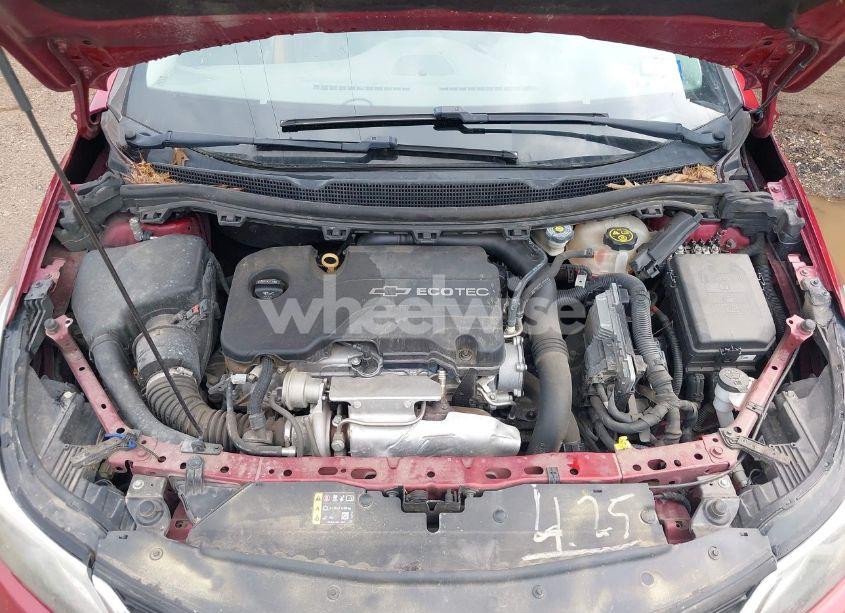 Photo 10 of 2018 Chevrolet Cruze LT AUTO (VIN 3G1BE6SM9JS567033)