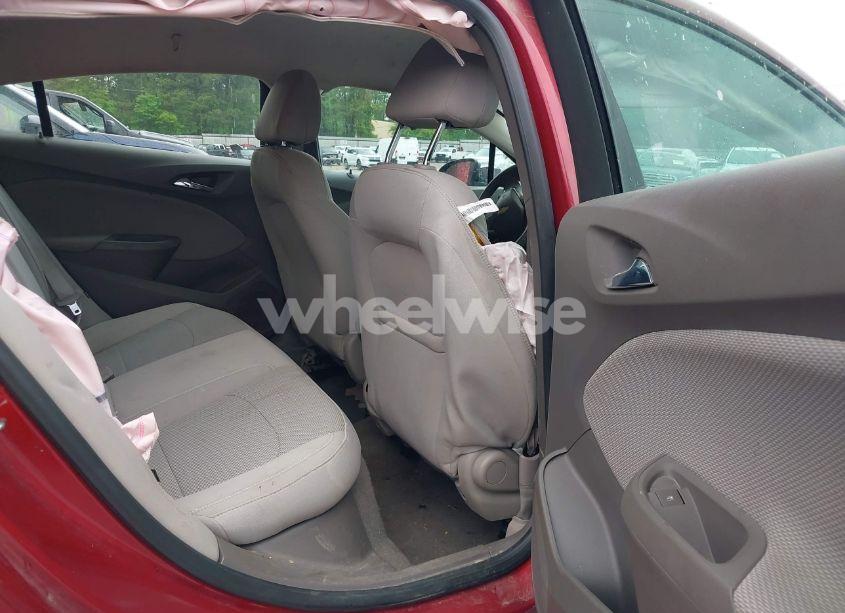 Photo 8 of 2018 Chevrolet Cruze LT AUTO (VIN 3G1BE6SM9JS567033)