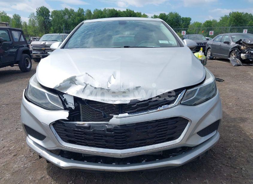 Photo 13 of 2017 Chevrolet Cruze LT AUTO (VIN 3G1BE6SMXHS581730)