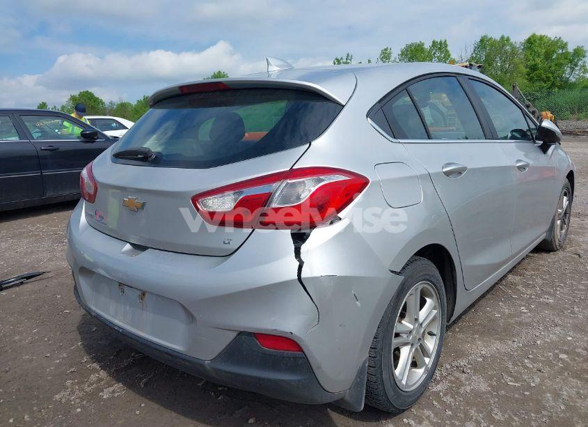 Photo 18 of 2017 Chevrolet Cruze LT AUTO (VIN 3G1BE6SMXHS581730)