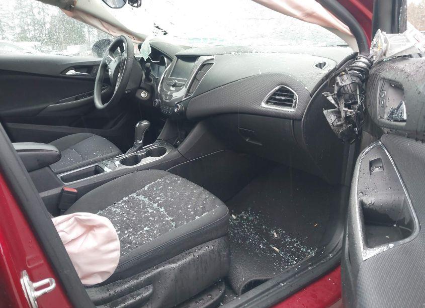 Photo 5 of 2017 Chevrolet Cruze LT AUTO (VIN 3G1BE6SMXHS583722)