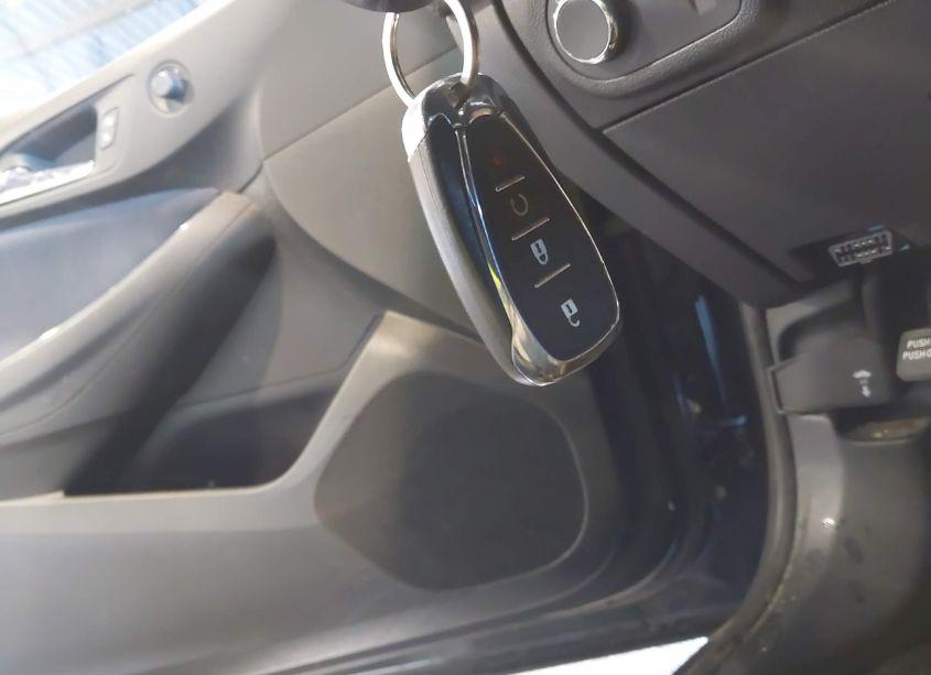 Photo 11 of 2017 Chevrolet Cruze LT AUTO (VIN 3G1BE6SMXHS604231)