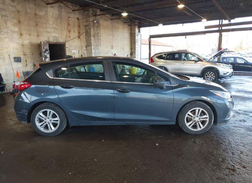 Photo 13 of 2017 Chevrolet Cruze LT AUTO (VIN 3G1BE6SMXHS604231)