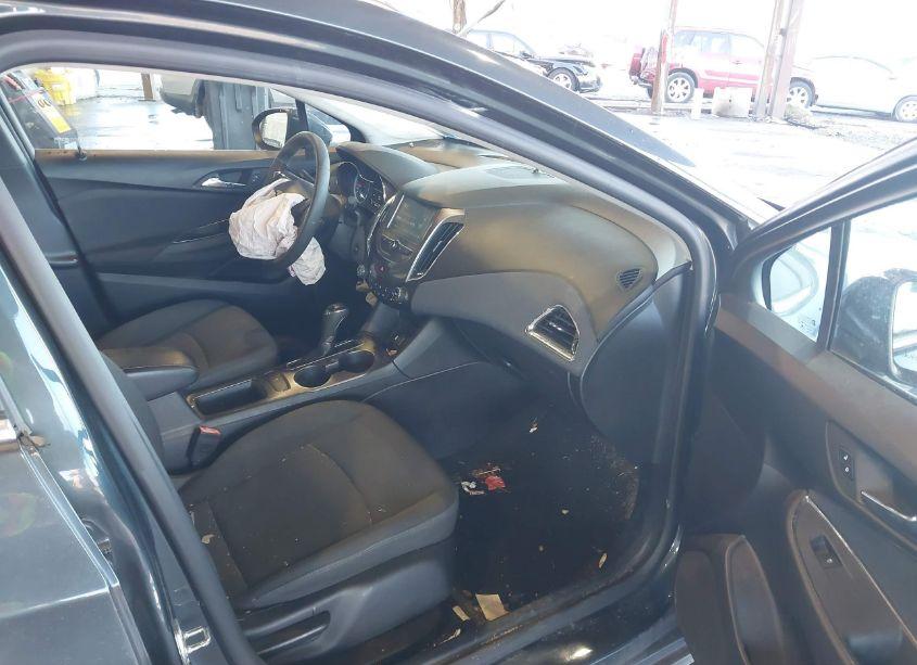 Photo 5 of 2017 Chevrolet Cruze LT AUTO (VIN 3G1BE6SMXHS604231)