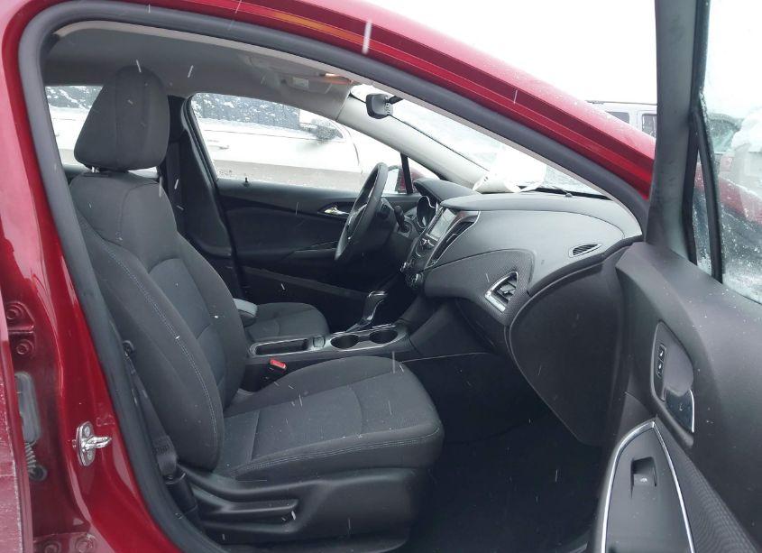 Photo 5 of 2017 Chevrolet Cruze LT AUTO (VIN 3G1BE6SMXHS611678)