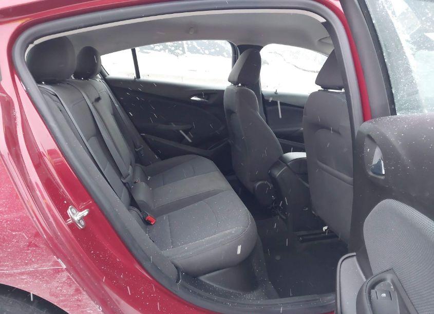 Photo 8 of 2017 Chevrolet Cruze LT AUTO (VIN 3G1BE6SMXHS611678)