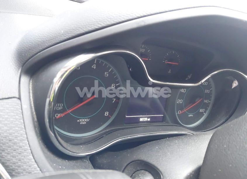 Photo 7 of 2018 Chevrolet Cruze LT AUTO (VIN 3G1BE6SMXJS655329)