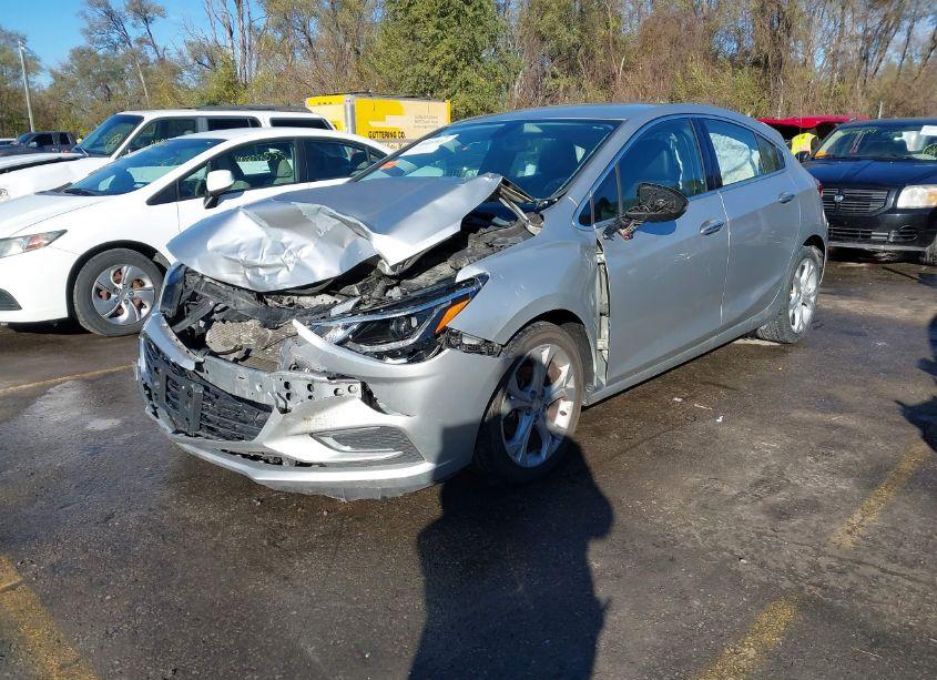 Photo 2 of 2018 Chevrolet Cruze PREMIER AUTO (VIN 3G1BF6SM0JS531602)
