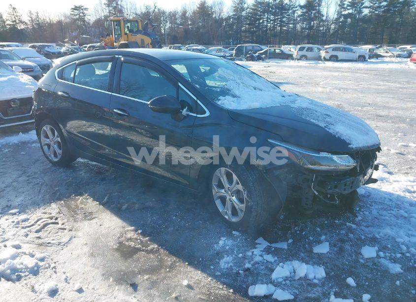2018 Chevrolet Cruze PREMIER AUTO (VIN 3G1BF6SM0JS558279) main photo