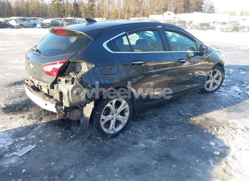Photo 4 of 2018 Chevrolet Cruze PREMIER AUTO (VIN 3G1BF6SM0JS558279)