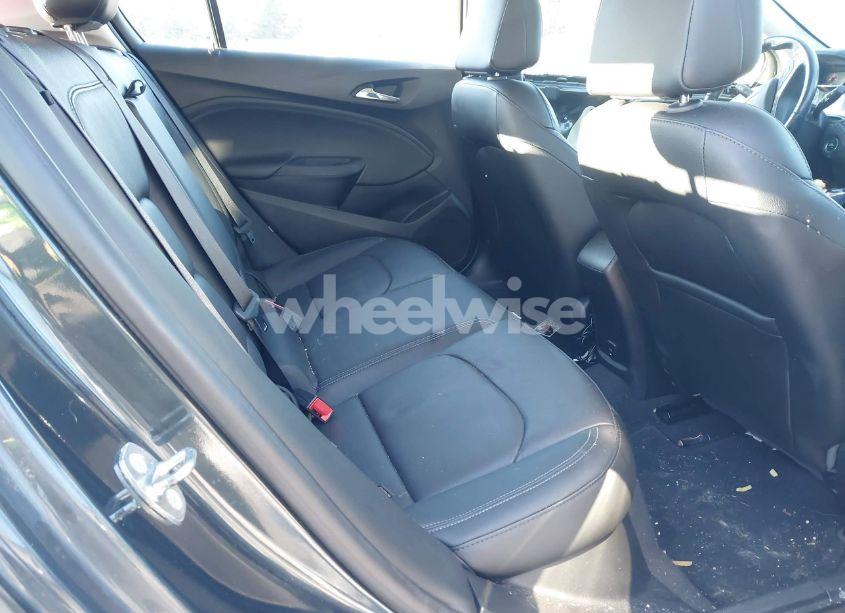 Photo 8 of 2018 Chevrolet Cruze PREMIER AUTO (VIN 3G1BF6SM0JS558279)