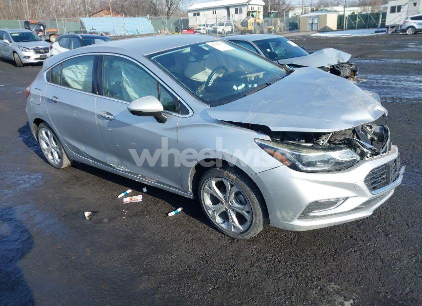 2018 Chevrolet Cruze PREMIER AUTO (VIN 3G1BF6SM4JS620363) main photo