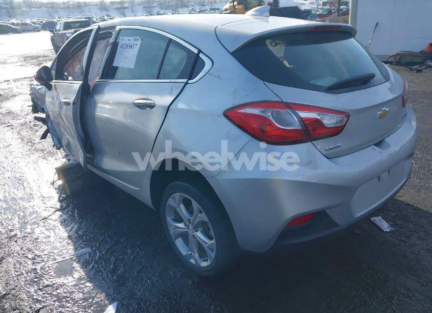 Photo 3 of 2018 Chevrolet Cruze PREMIER AUTO (VIN 3G1BF6SM4JS620363)