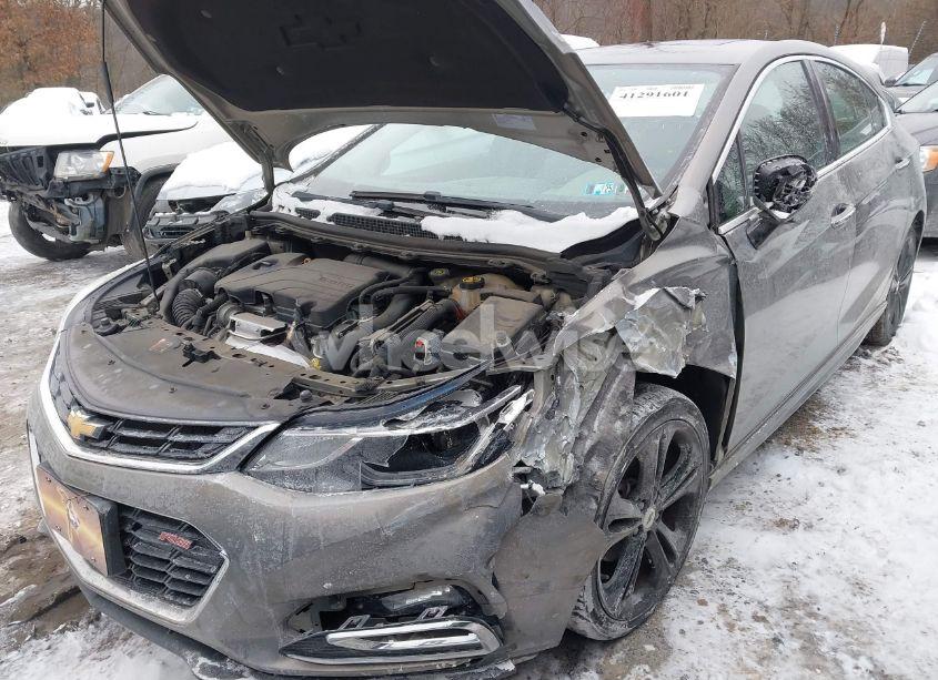 Photo 12 of 2018 Chevrolet Cruze PREMIER AUTO (VIN 3G1BF6SM5JS653243)