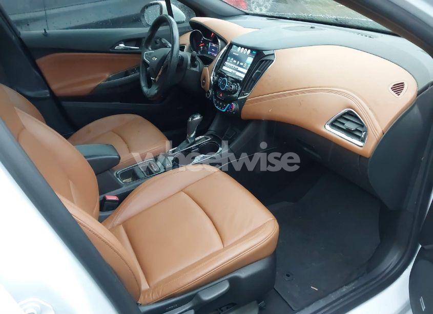 Photo 5 of 2017 Chevrolet Cruze PREMIER AUTO (VIN 3G1BF6SM7HS556863)