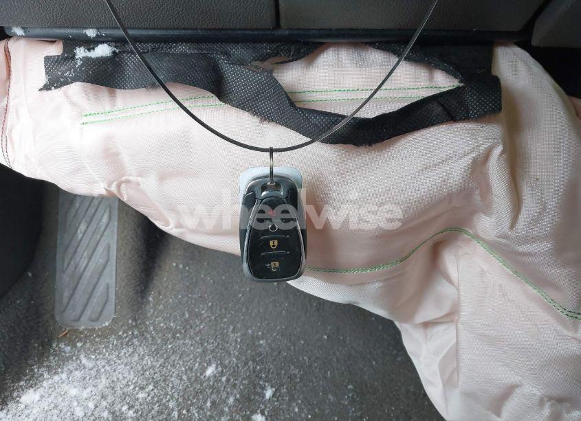 Photo 11 of 2018 Chevrolet Cruze PREMIER AUTO (VIN 3G1BF6SM7JS650957)