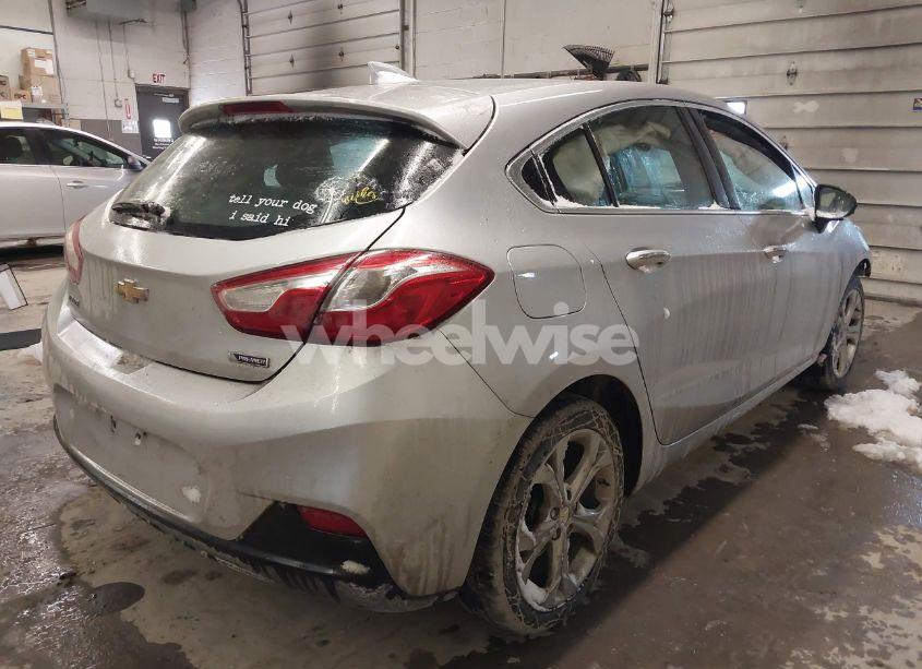 Photo 4 of 2018 Chevrolet Cruze PREMIER AUTO (VIN 3G1BF6SM9JS618379)