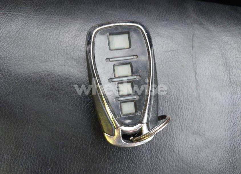 Photo 11 of 2018 Chevrolet Cruze PREMIER AUTO (VIN 3G1BF6SMXJS607424)