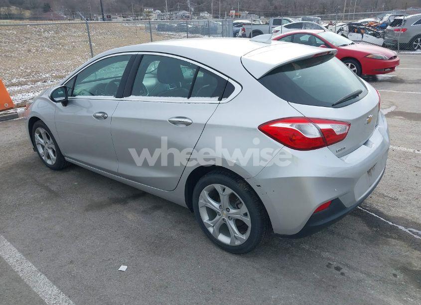 Photo 3 of 2018 Chevrolet Cruze PREMIER AUTO (VIN 3G1BF6SMXJS607424)