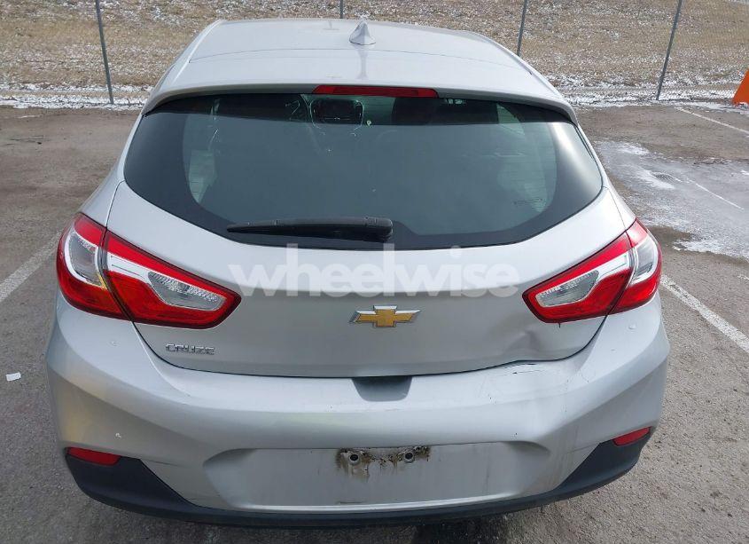 Photo 6 of 2018 Chevrolet Cruze PREMIER AUTO (VIN 3G1BF6SMXJS607424)