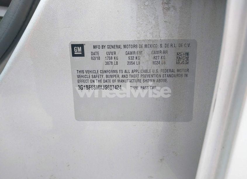 Photo 9 of 2018 Chevrolet Cruze PREMIER AUTO (VIN 3G1BF6SMXJS607424)