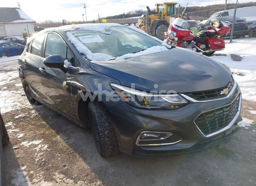 2018 Chevrolet Cruze LT MANUAL (VIN 3G1BG6SE4JS628369) main photo