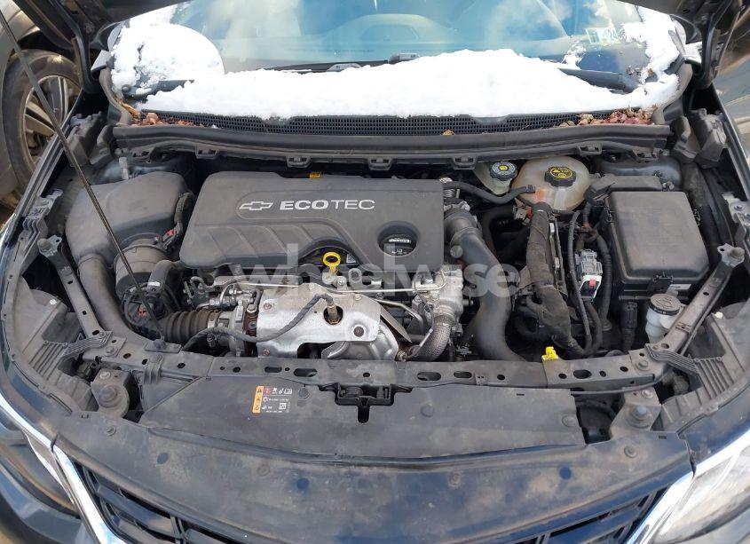 Photo 10 of 2018 Chevrolet Cruze LT MANUAL (VIN 3G1BG6SE4JS628369)