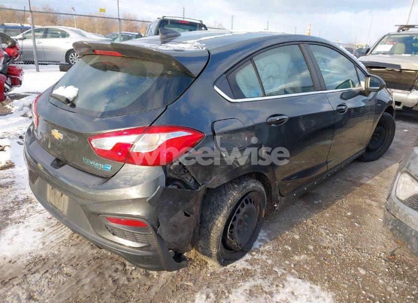 Photo 4 of 2018 Chevrolet Cruze LT MANUAL (VIN 3G1BG6SE4JS628369)