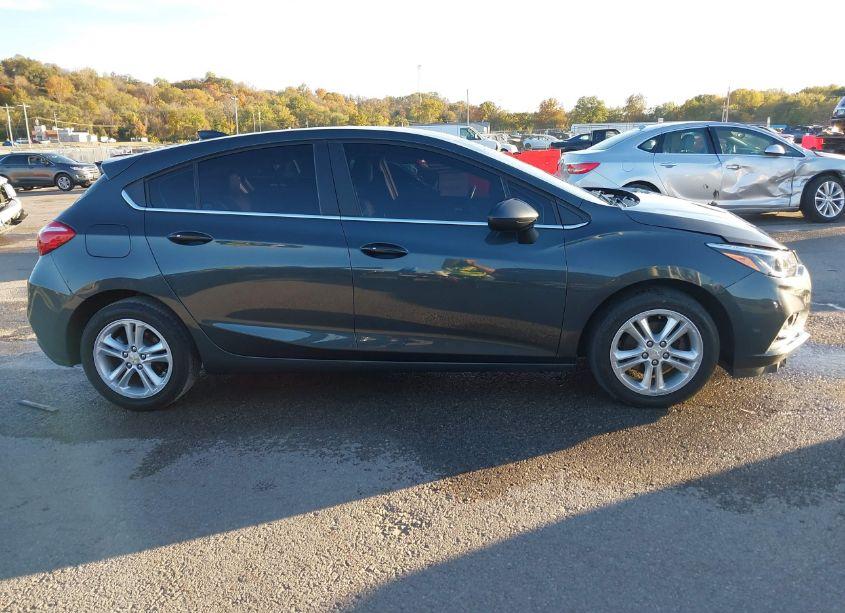 Photo 14 of 2018 Chevrolet Cruze LT AUTO (VIN 3G1BH6SE8JS650646)