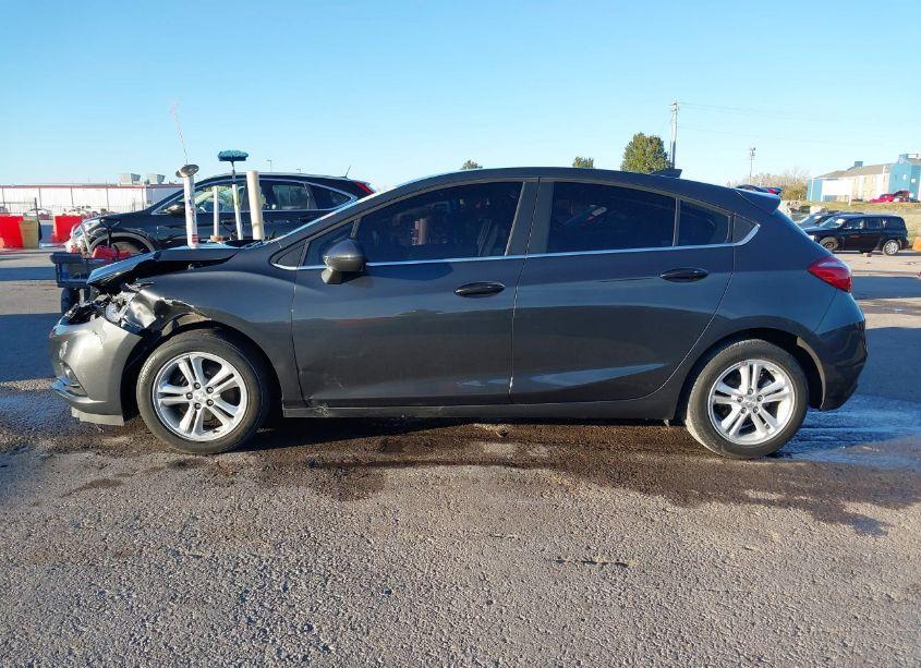 Photo 15 of 2018 Chevrolet Cruze LT AUTO (VIN 3G1BH6SE8JS650646)